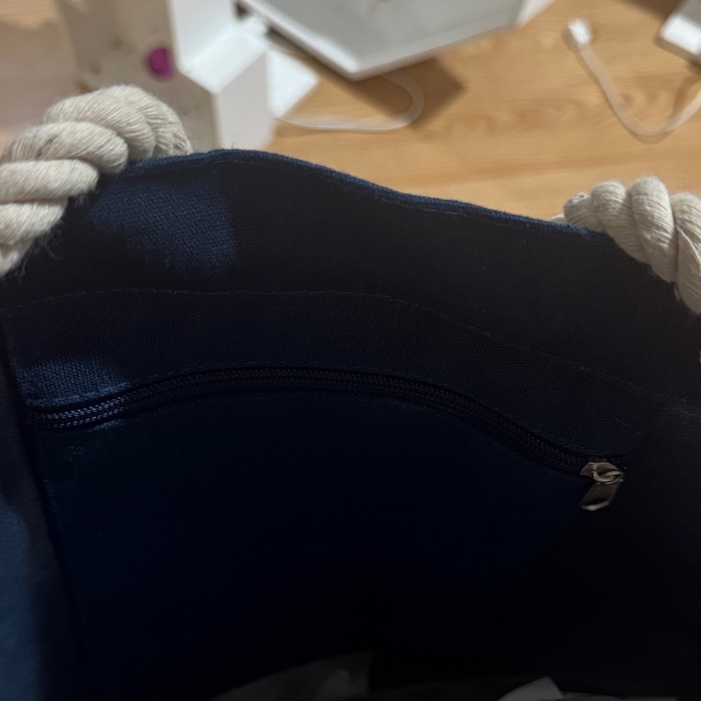 Stylish Canvas Tote Bag with Rope Handles - Picture 2 of 2